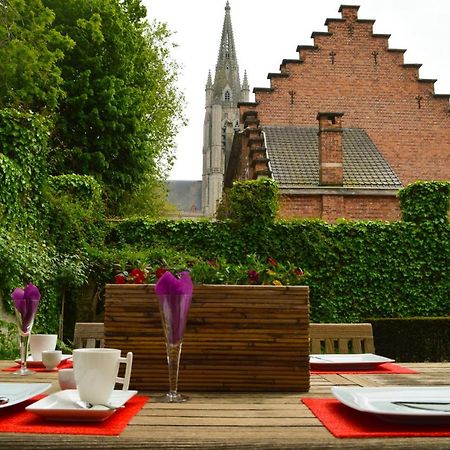 De Gelaarsde Kat Bed and Breakfast Ieper Exteriör bild